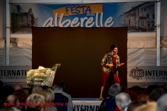 0109-2016-04-14-FESTA-ALBERELLE-CABARET-PAOLA-RIZZI